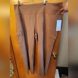 Athleta Tan Cargo Pants